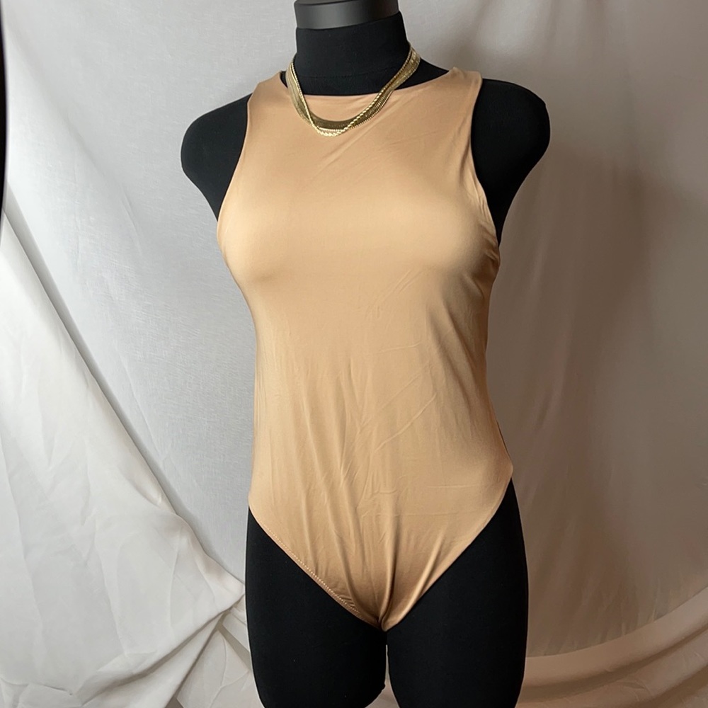 Beige Halterneck Bodysuit – Soft Stretchy Casual Jumper, Size Large, Never Worn